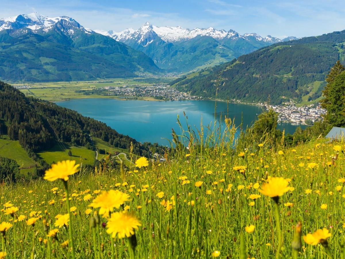 Haus Schmitten - Austrian Alpine Getaways Apartment Zell am See Exterior photo