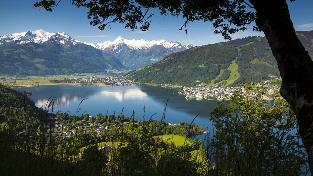 Haus Schmitten - Austrian Alpine Getaways Apartment Zell am See Exterior photo