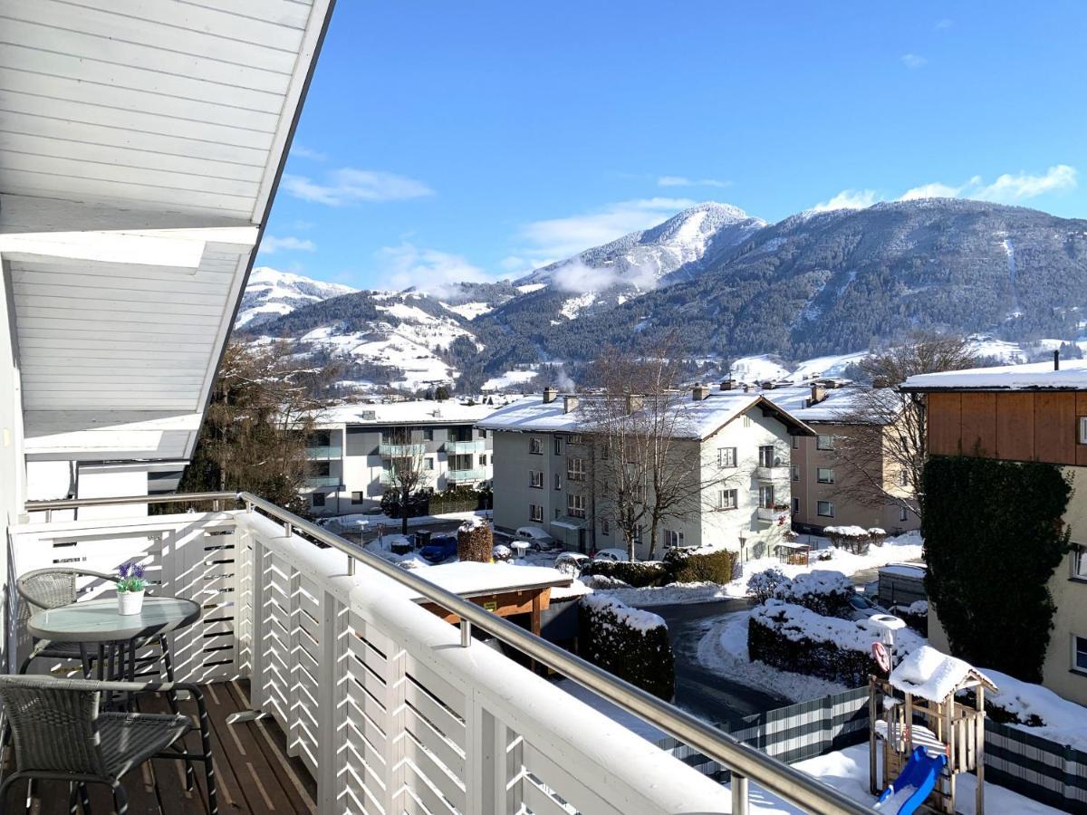 Haus Schmitten - Austrian Alpine Getaways Apartment Zell am See Exterior photo