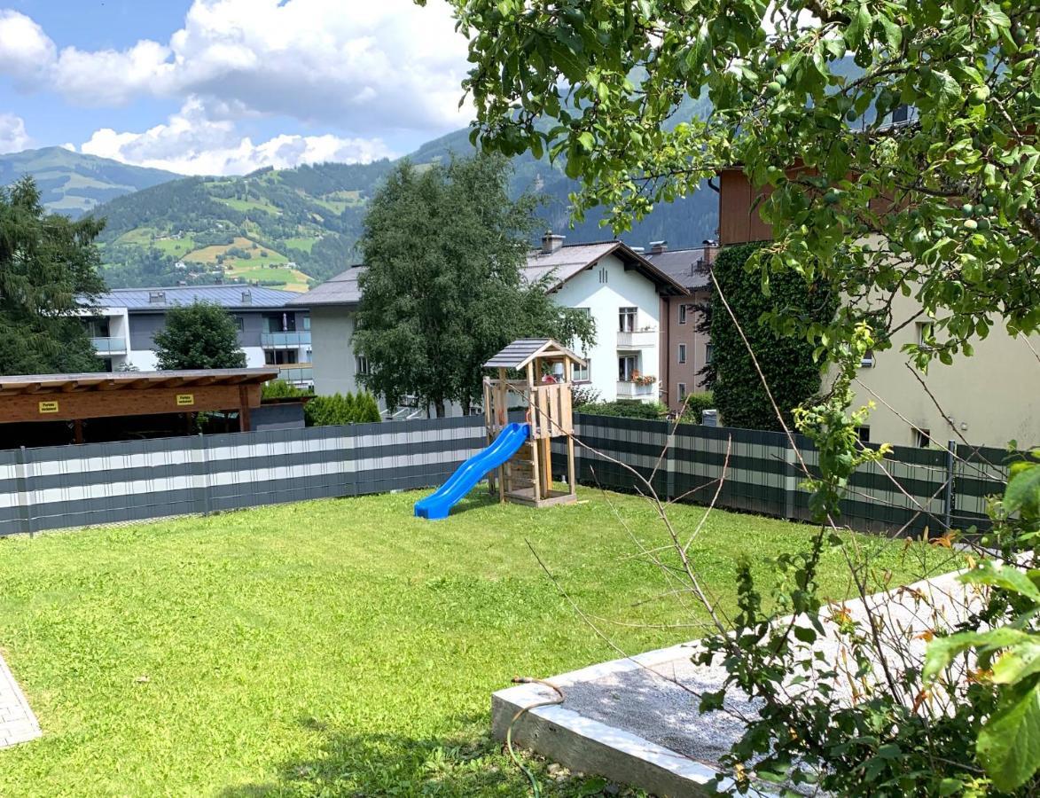 Haus Schmitten - Austrian Alpine Getaways Apartment Zell am See Exterior photo