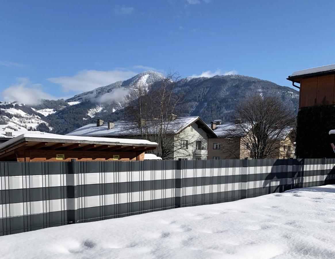 Haus Schmitten - Austrian Alpine Getaways Apartment Zell am See Exterior photo