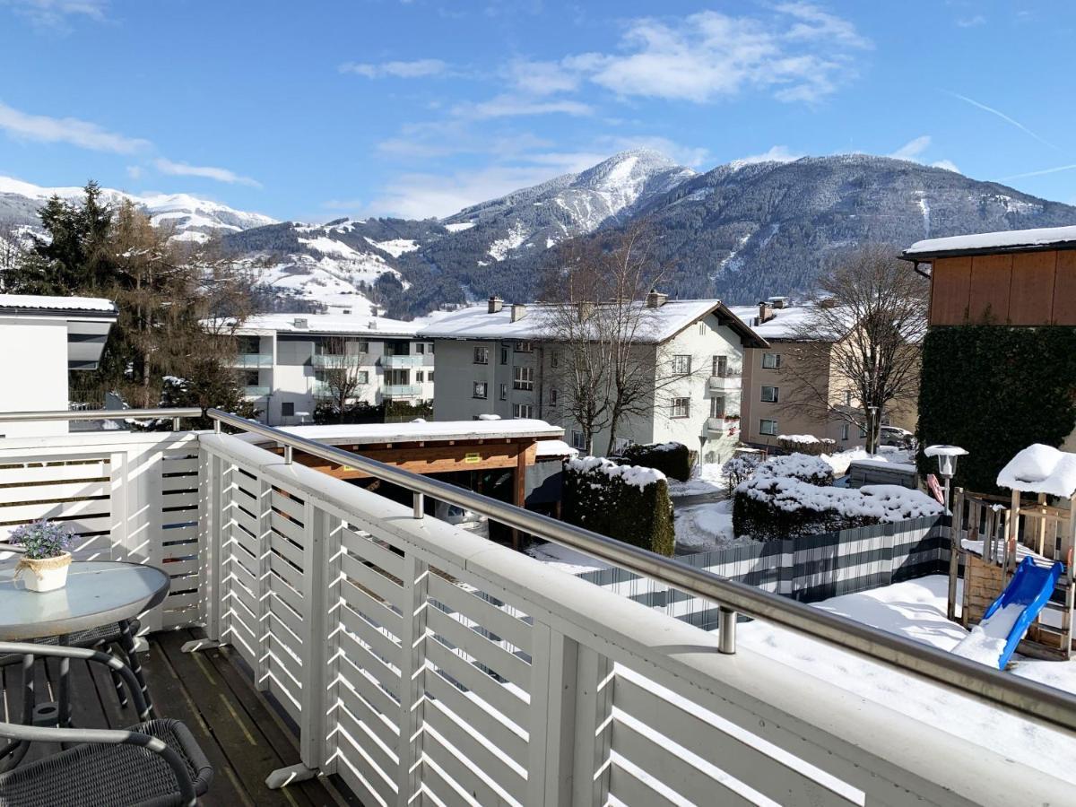Haus Schmitten - Austrian Alpine Getaways Apartment Zell am See Exterior photo