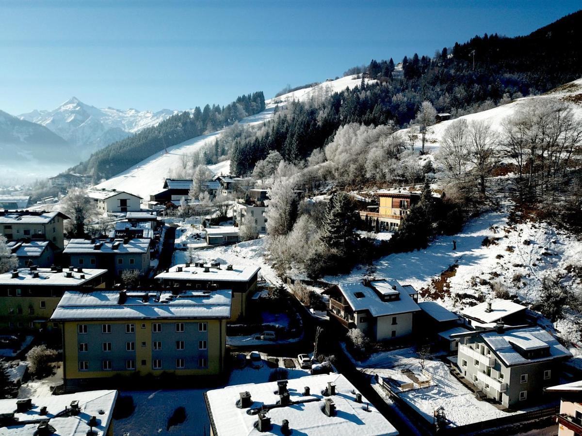 Haus Schmitten - Austrian Alpine Getaways Apartment Zell am See Exterior photo